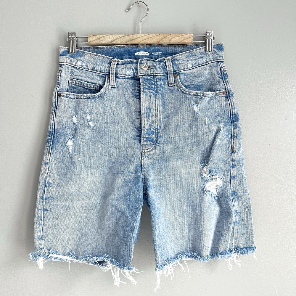 Old Navy Ski Hi Shorts Extra High Rise Acid Wash 7" Raw Hem Button Fly 8